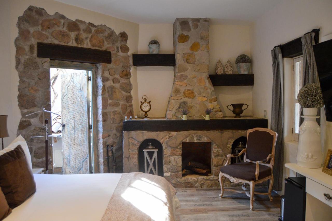 Hotel De Piedra Bernal Dış mekan fotoğraf