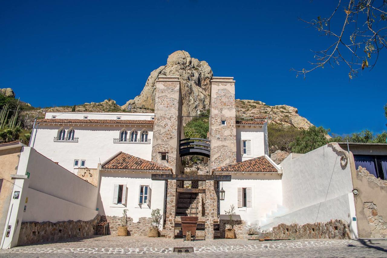 Hotel De Piedra Bernal Dış mekan fotoğraf